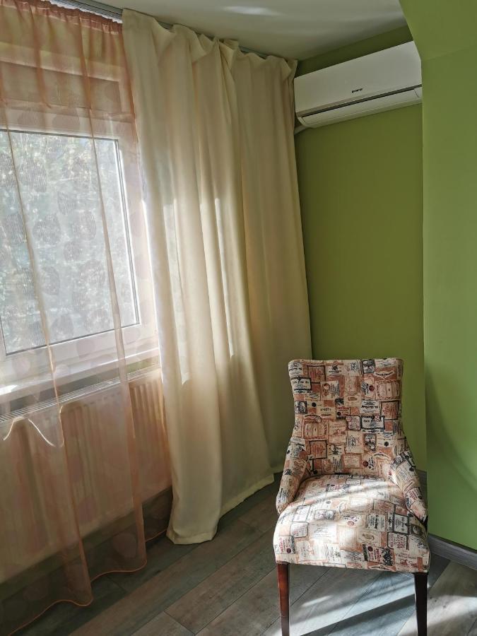 Chic Apartment Brăila Екстериор снимка