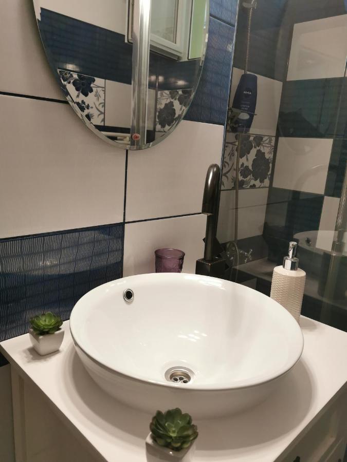 Chic Apartment Brăila Екстериор снимка